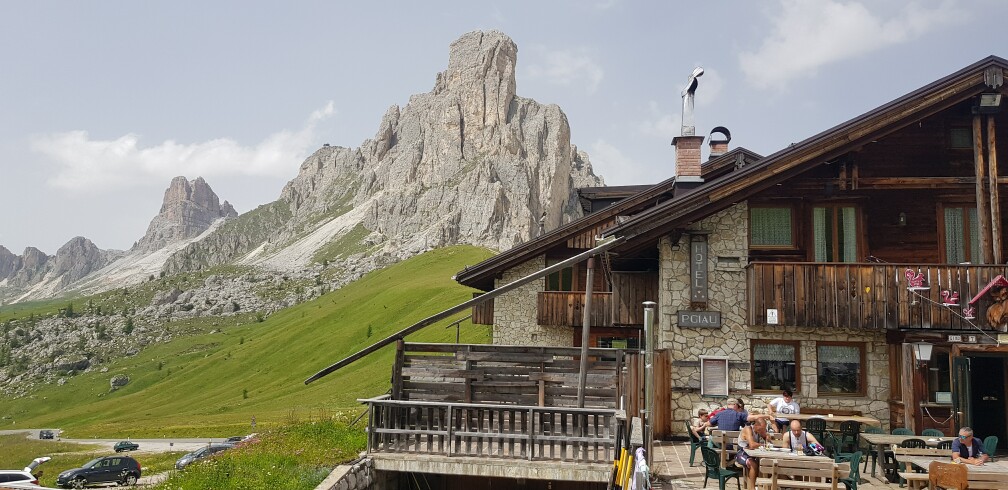 Hotel en restaurant  Passo Giau