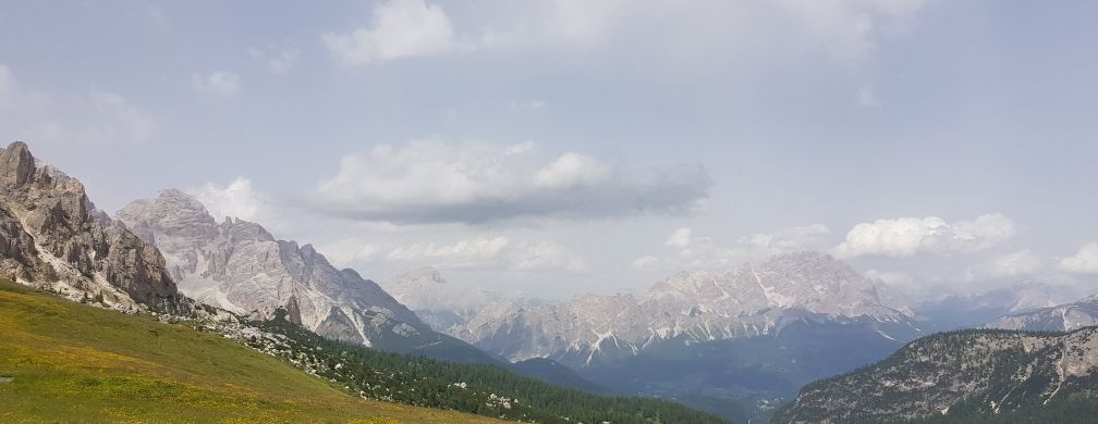 Passo Giau uitzicht op dal cortina